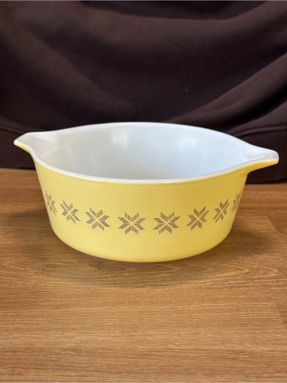 Vintage Pyrex Town & Country #472 Yellow 1.5 Pint Casserole Dish No Lid